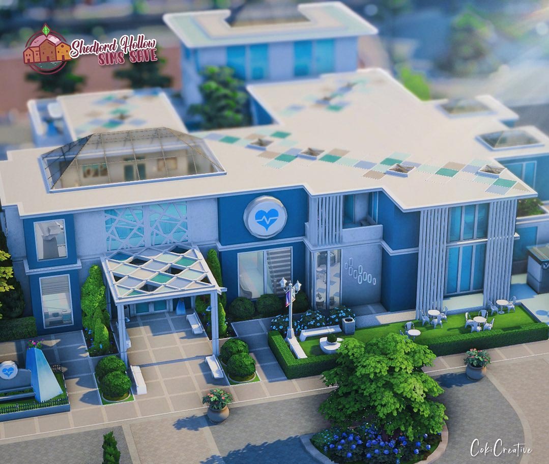 The Sims 4 Hospital Build